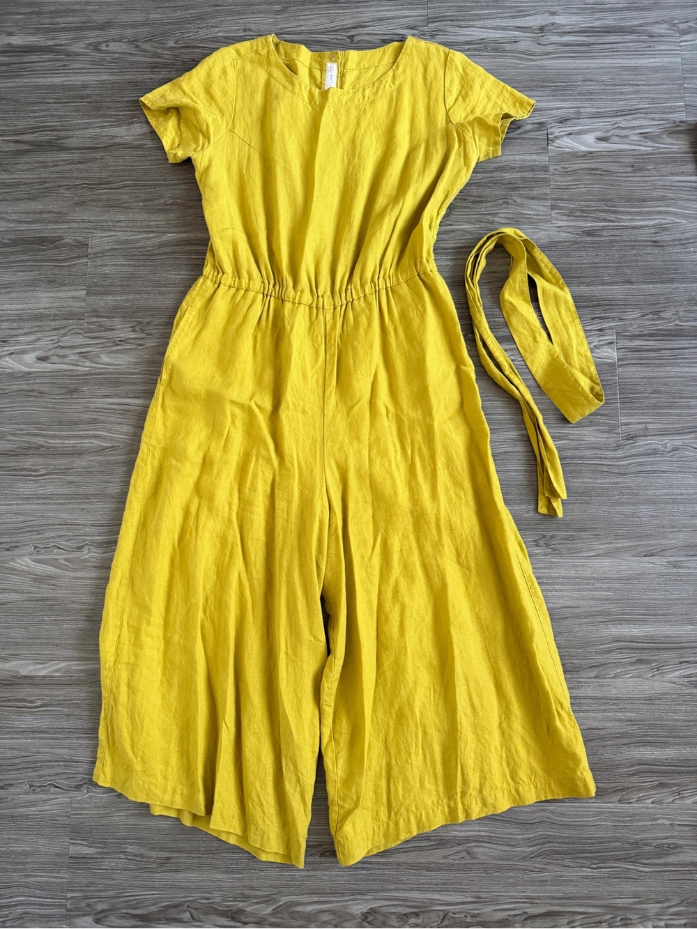 Not Perfect Linen • Barcelona Jumpsuit • Greenish Mustard • Size Medium/Large - Picture 2 of 10